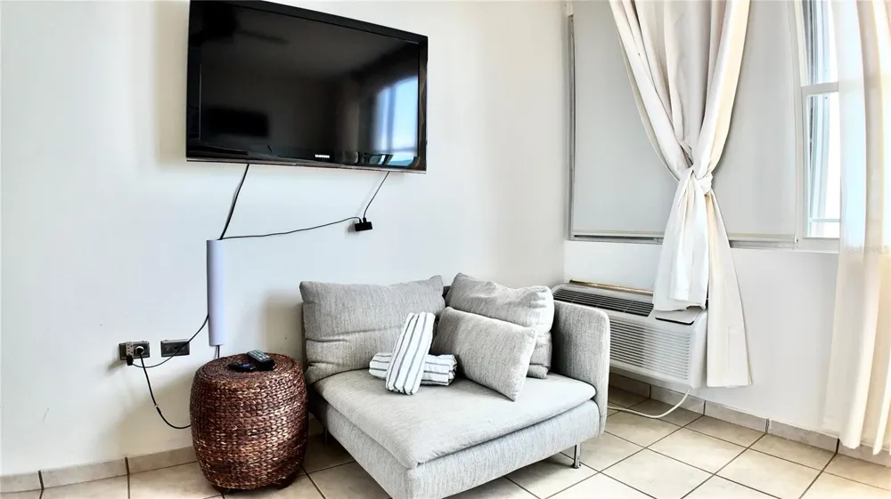 429 C. PORTO VECCHIO #401 Rincon, PR 00677