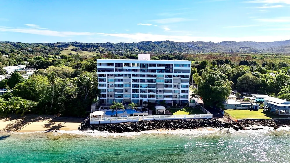 429 C. PORTO VECCHIO #401 Rincon, PR 00677