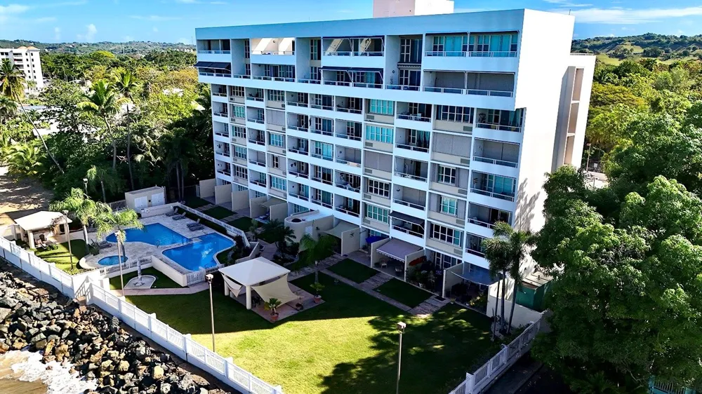 429 C. PORTO VECCHIO #401 Rincon, PR 00677