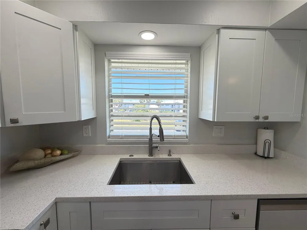 102 46TH AVENUE TERRACE W #403 Bradenton, FL 34207