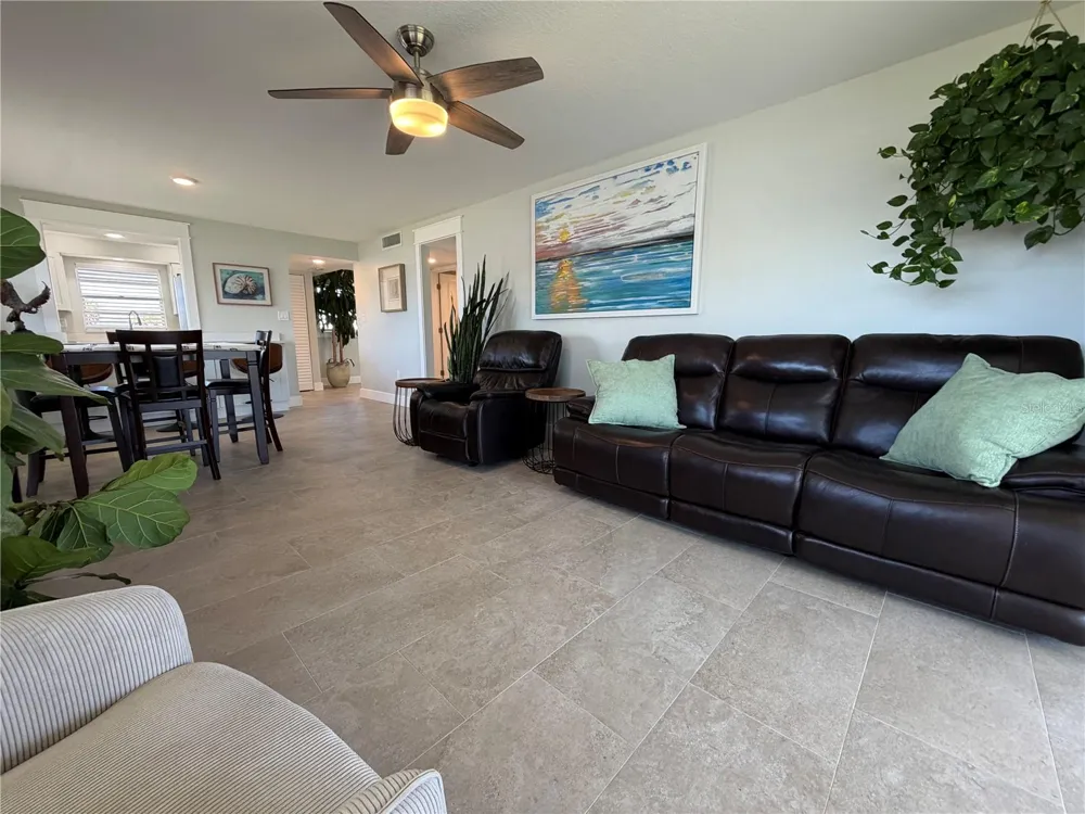 102 46TH AVENUE TERRACE W #403 Bradenton, FL 34207