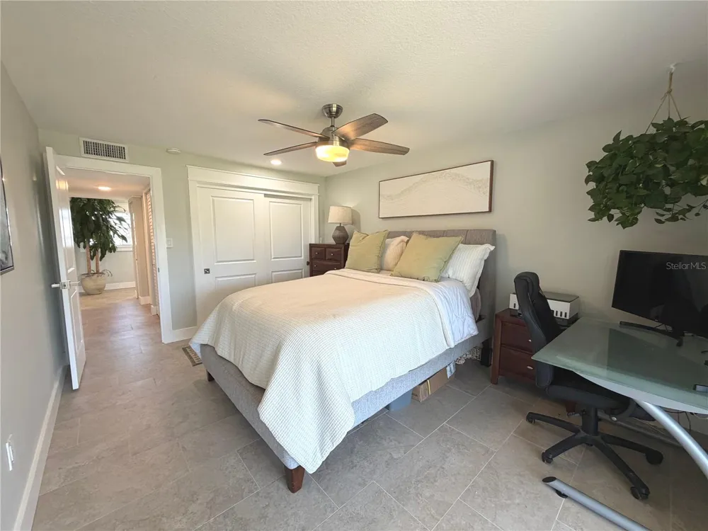 102 46TH AVENUE TERRACE W #403 Bradenton, FL 34207