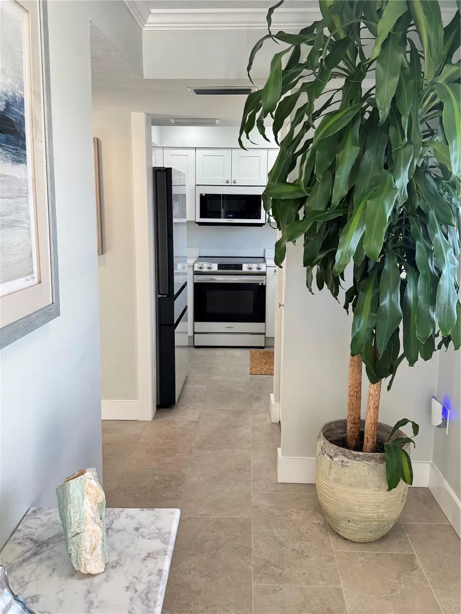 102 46TH AVENUE TERRACE W #403 Bradenton, FL 34207