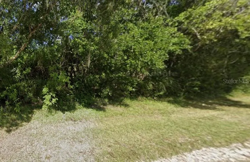 8965 100TH AVENUE Vero Beach, FL 32967