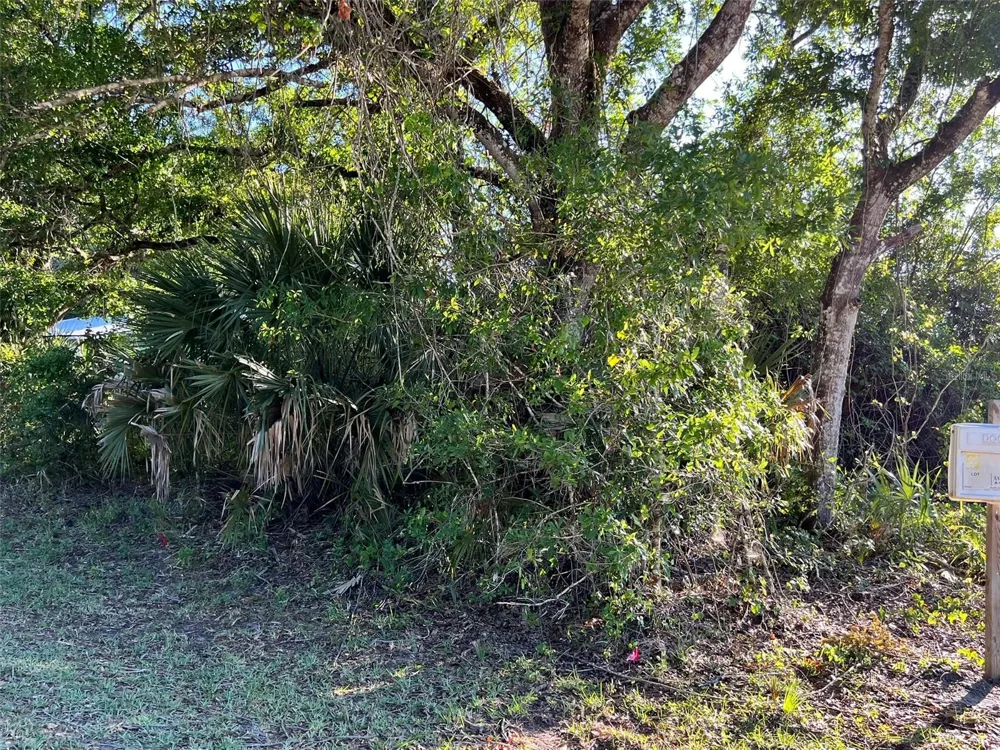 8965 100TH AVENUE Vero Beach, FL 32967