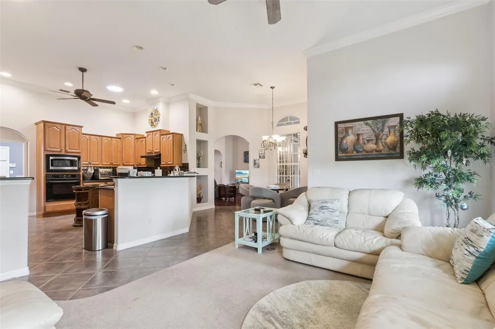 5607 SIR CHURCHILL DRIVE Leesburg, FL 34748