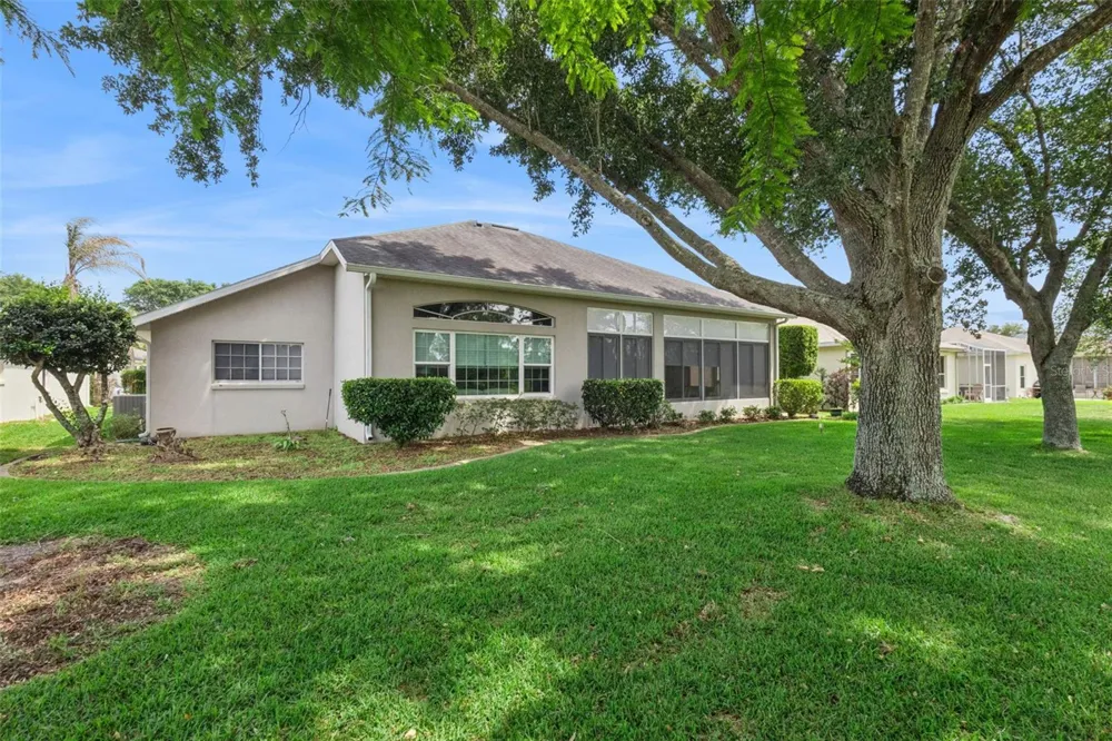 5607 SIR CHURCHILL DRIVE Leesburg, FL 34748