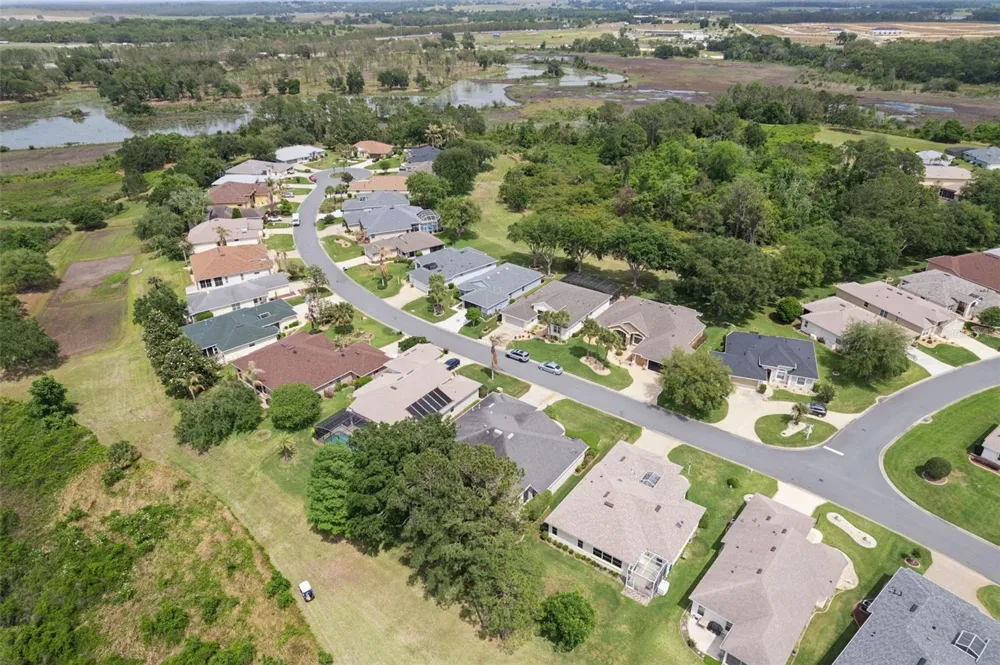 5607 SIR CHURCHILL DRIVE Leesburg, FL 34748