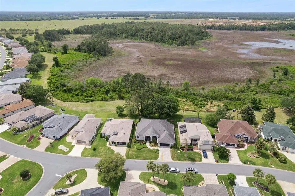 5607 SIR CHURCHILL DRIVE Leesburg, FL 34748