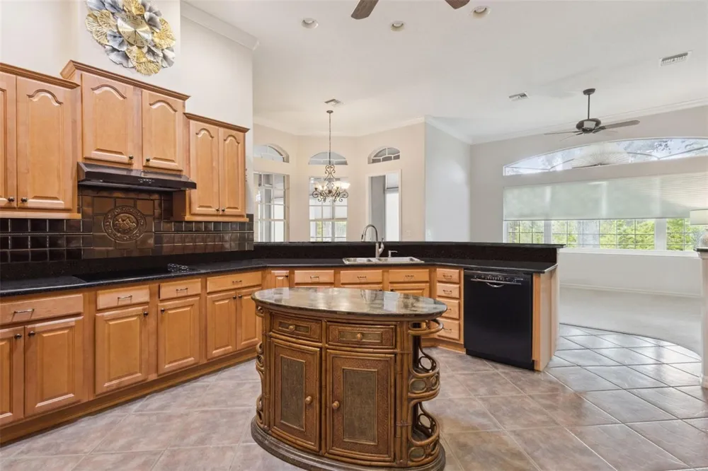 5607 SIR CHURCHILL DRIVE Leesburg, FL 34748