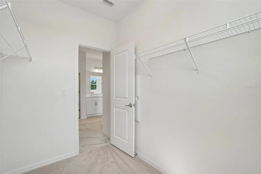 610 SILVER STREAM COURT Brandon, FL 33511