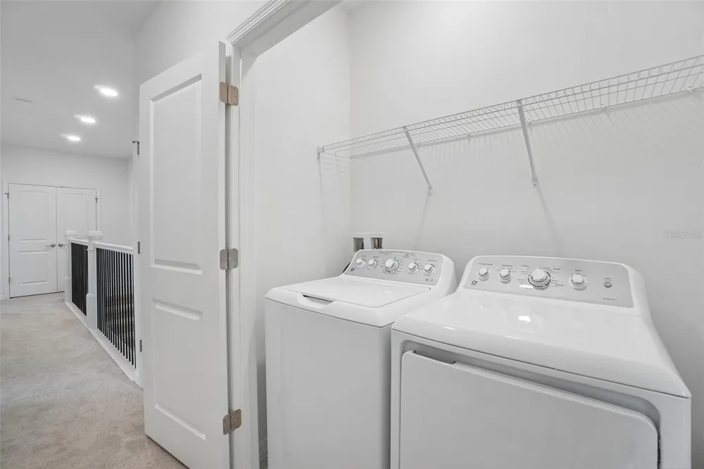 610 SILVER STREAM COURT Brandon, FL 33511