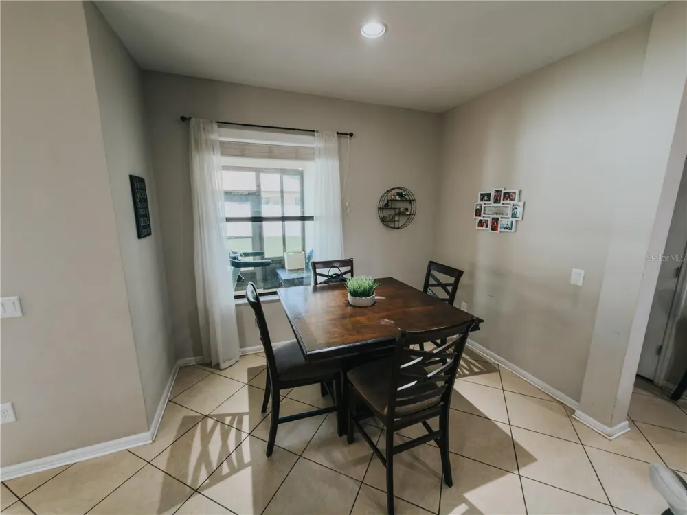 2514 CROSS MORE STREET Valrico, FL 33594