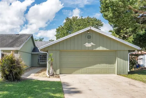 16 EAGLE LANE