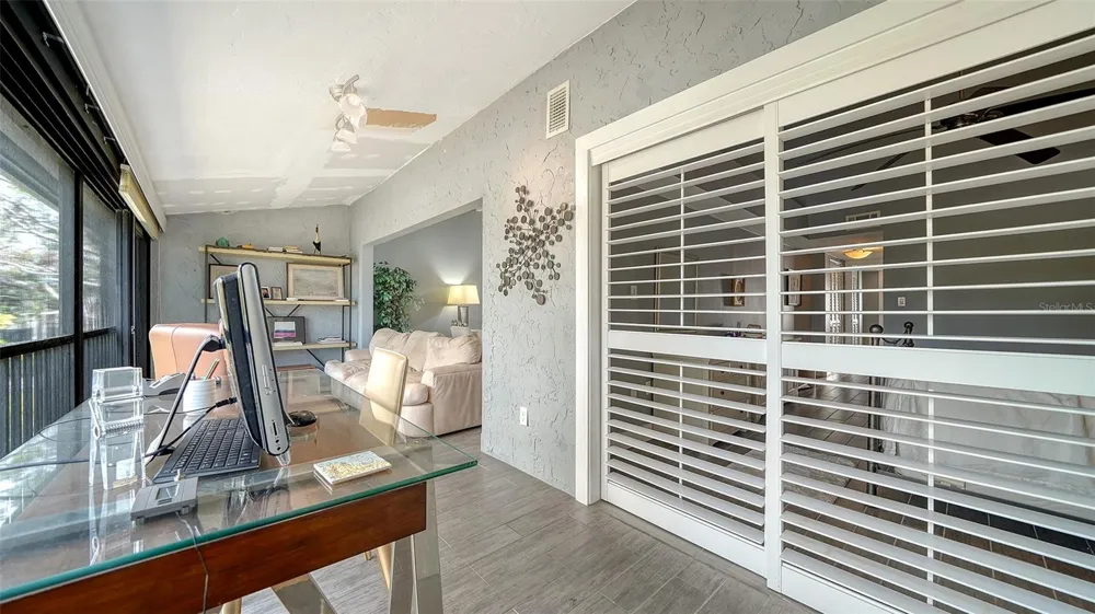1601 PELICAN POINT DRIVE #HA212 Sarasota, FL 34231