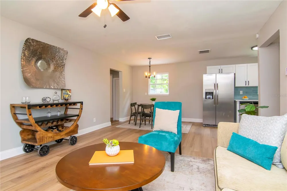 3708 W TYSON AVENUE Tampa, FL 33611