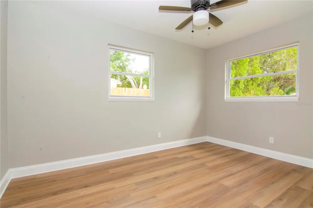 3708 W TYSON AVENUE Tampa, FL 33611