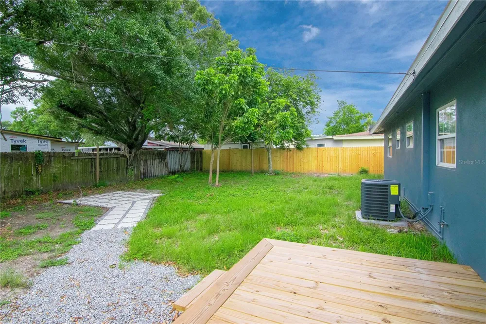 3708 W TYSON AVENUE Tampa, FL 33611