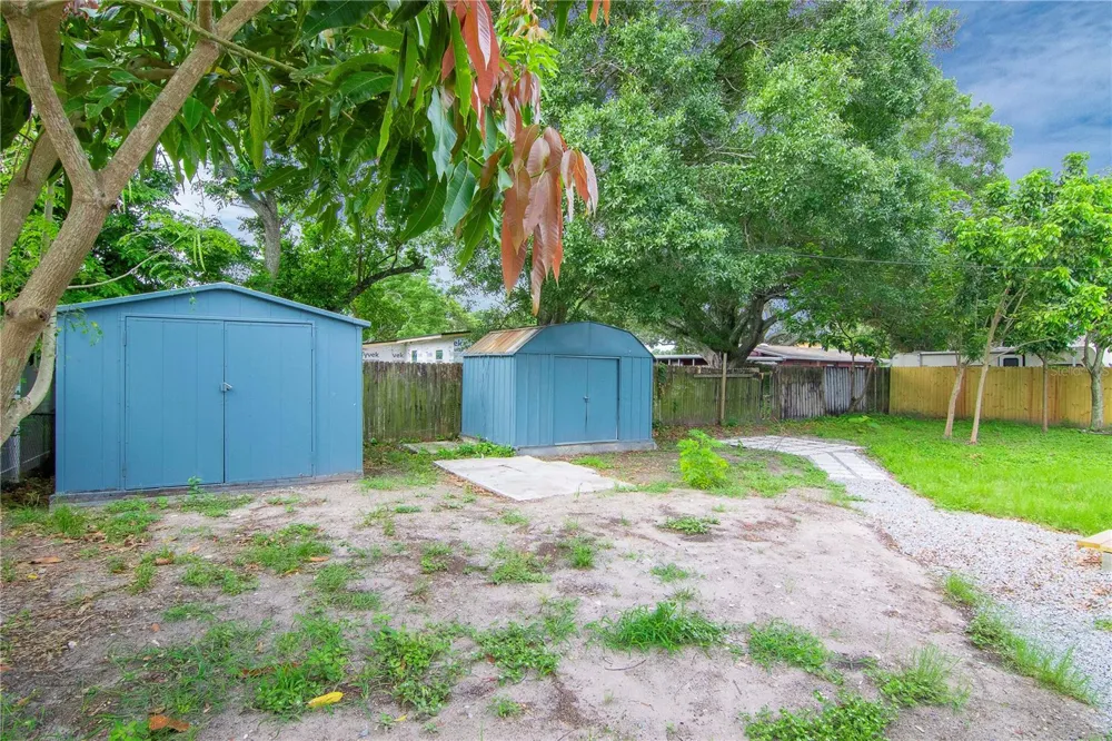 3708 W TYSON AVENUE Tampa, FL 33611