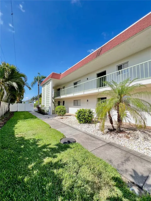 3504 BENEVA ROAD #206