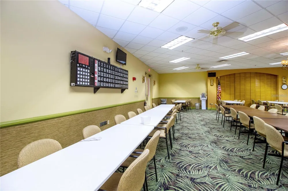1907 CANTERBURY LANE #14 Sun City Center, FL 33573