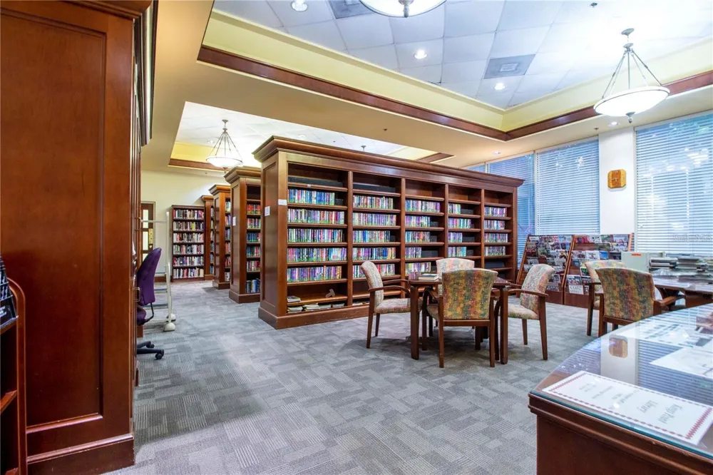 1907 CANTERBURY LANE #14 Sun City Center, FL 33573
