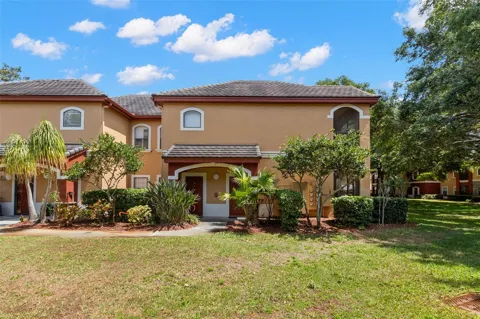 2200 TUSCANY TRACE #15