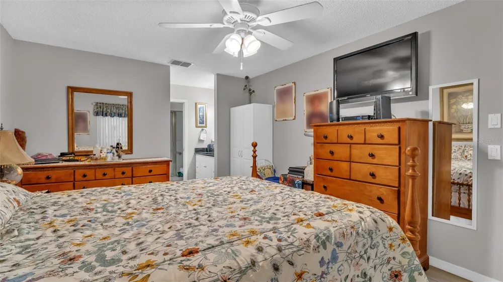 12133 SPARTAN WAY #204 Hudson, FL 34667