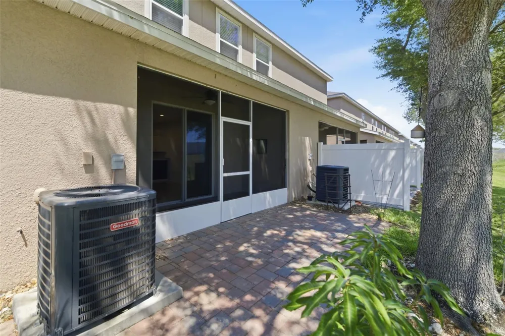1306 GRANTHAM DRIVE Sarasota, FL 34234