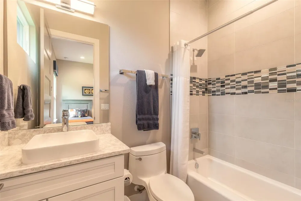 1861 ADRIAN CREEK BLVD Port Orange, FL 32128