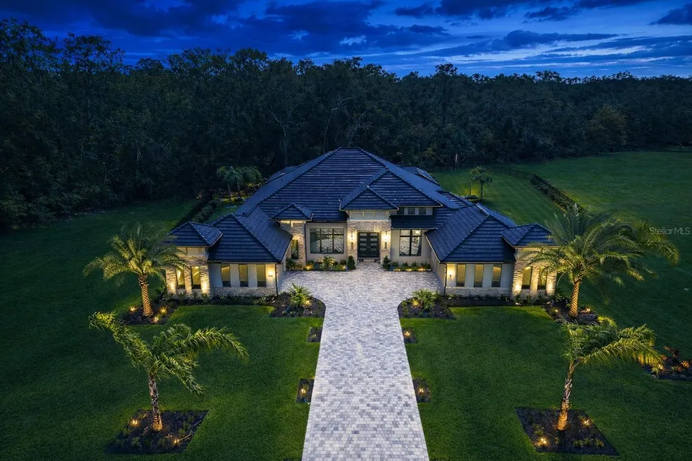 1861 ADRIAN CREEK BLVD Port Orange, FL 32128