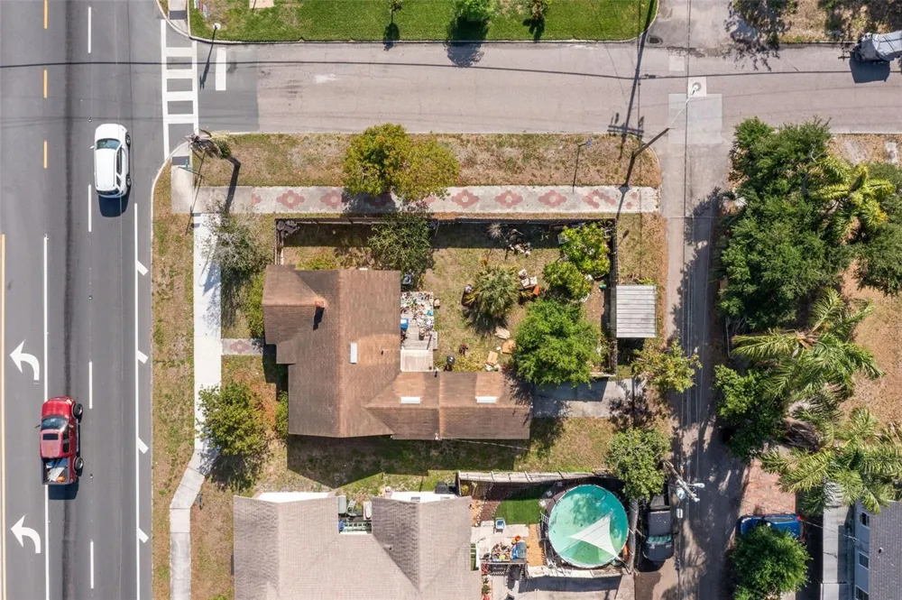 3000 5TH AVENUE St Petersburg, FL 33713