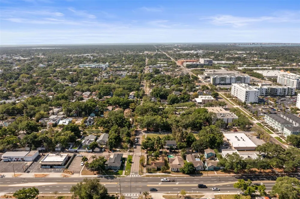 3000 5TH AVENUE St Petersburg, FL 33713