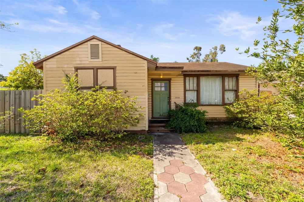 3000 5TH AVENUE St Petersburg, FL 33713
