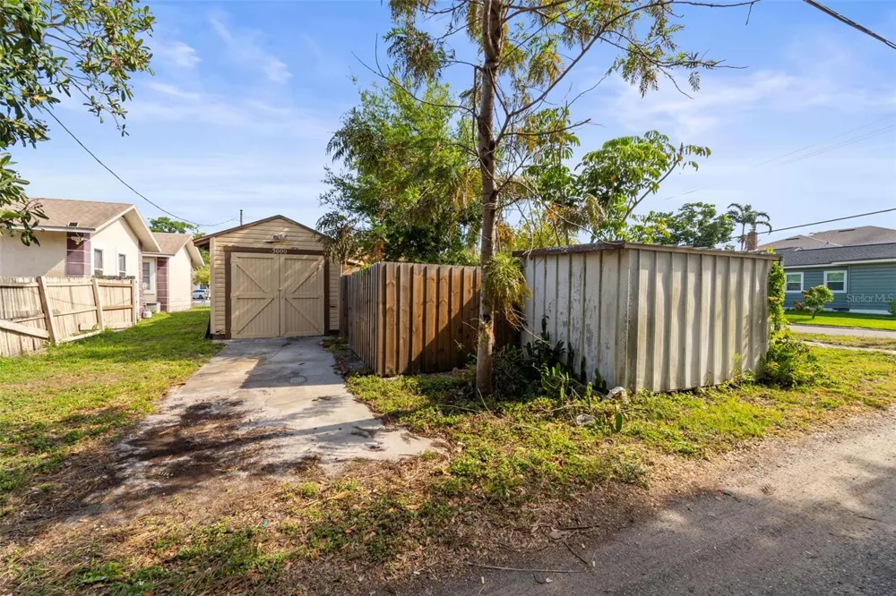 3000 5TH AVENUE St Petersburg, FL 33713