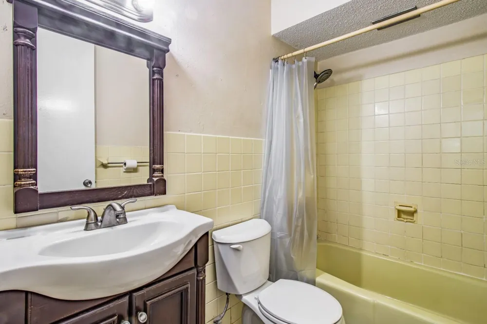 2 COND LAGUNA GARDENS II #9A Carolina, PR 00979