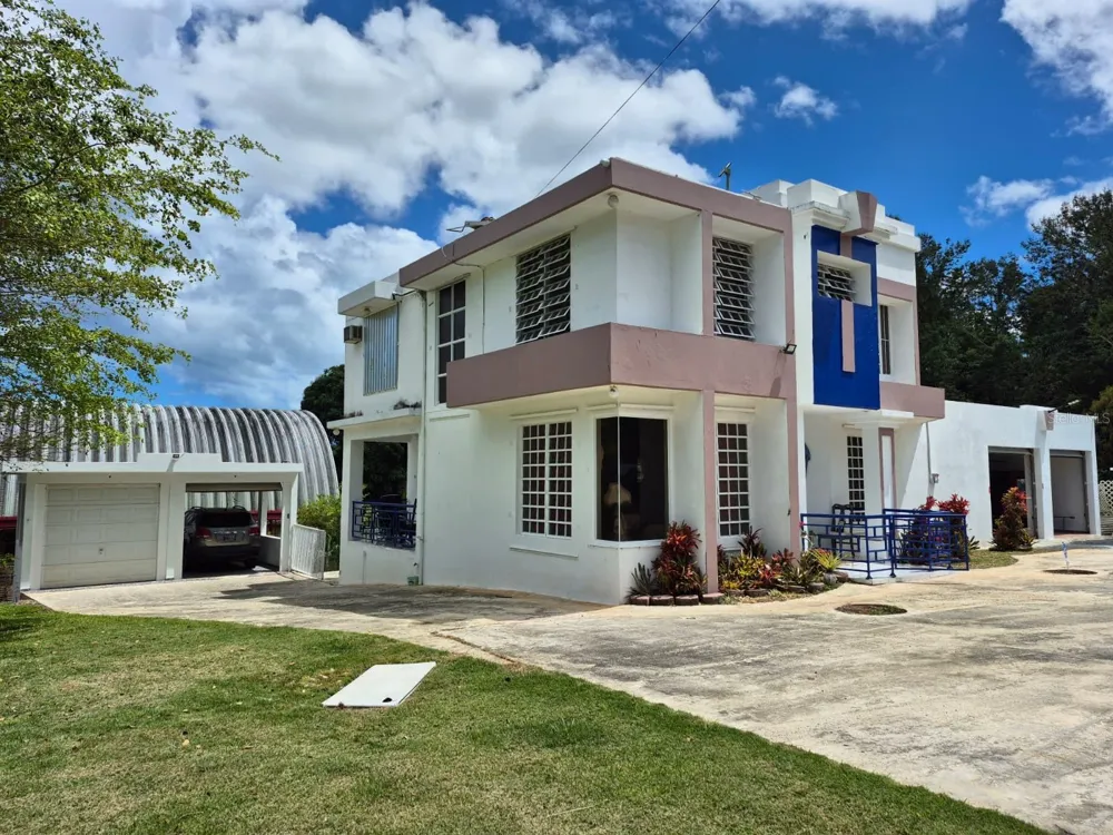 Carr. 414, Km. 3.5 BO. CRUCES Rincon, PR 00677