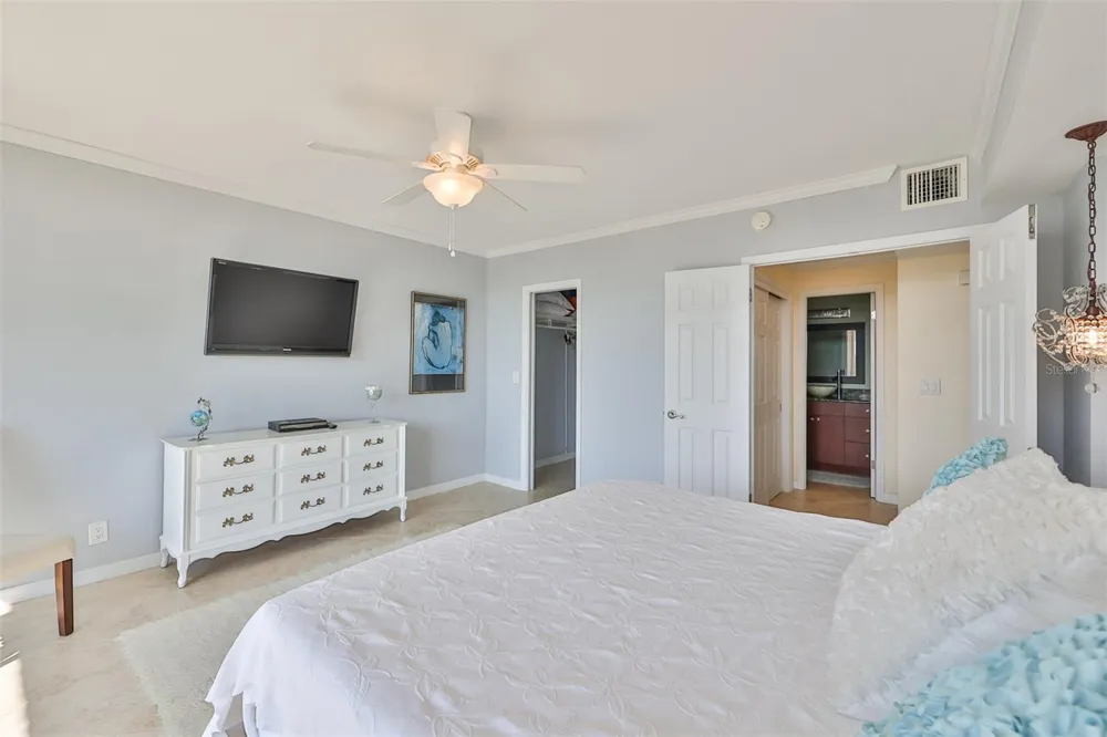 5396 GULF BOULEVARD #701 St Pete Beach, FL 33706