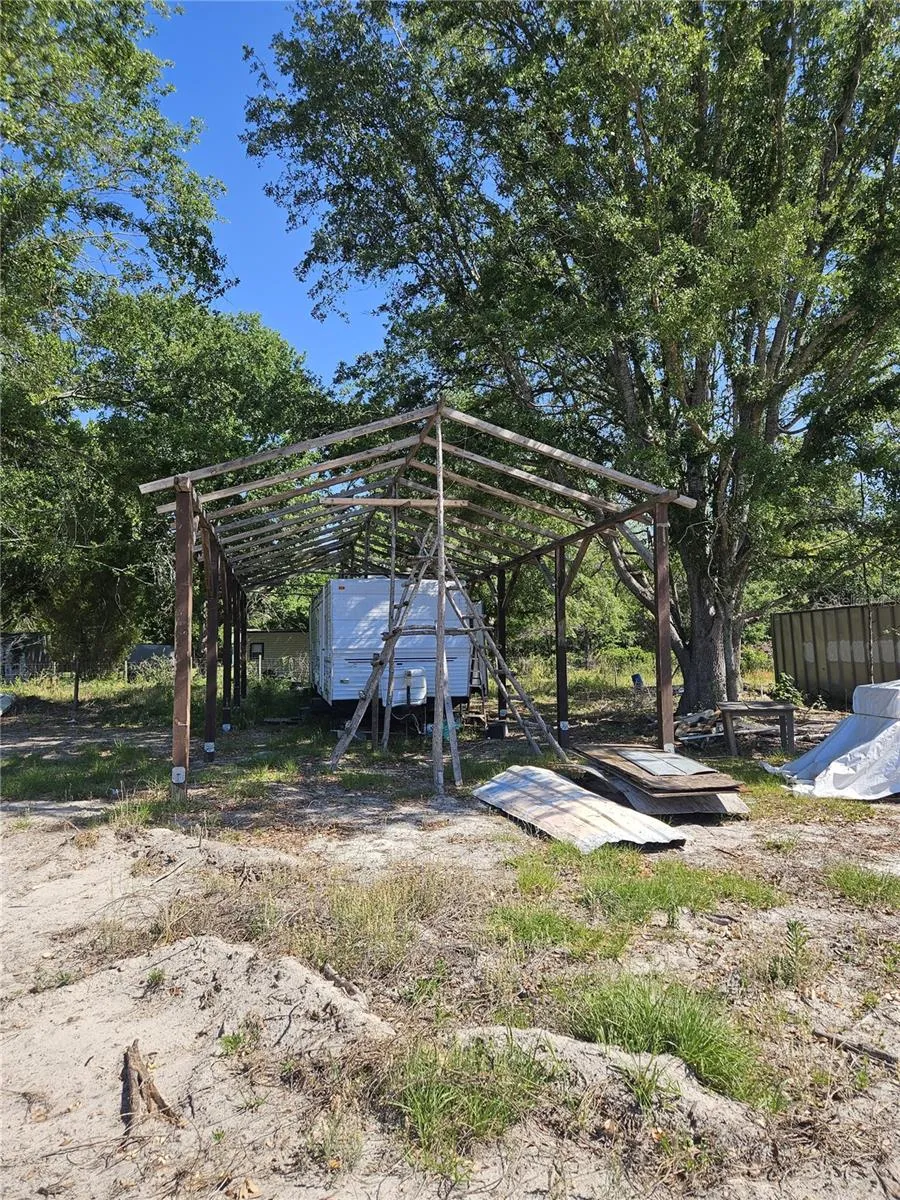 000 SW MIXSON ROAD Lake City, FL 32024