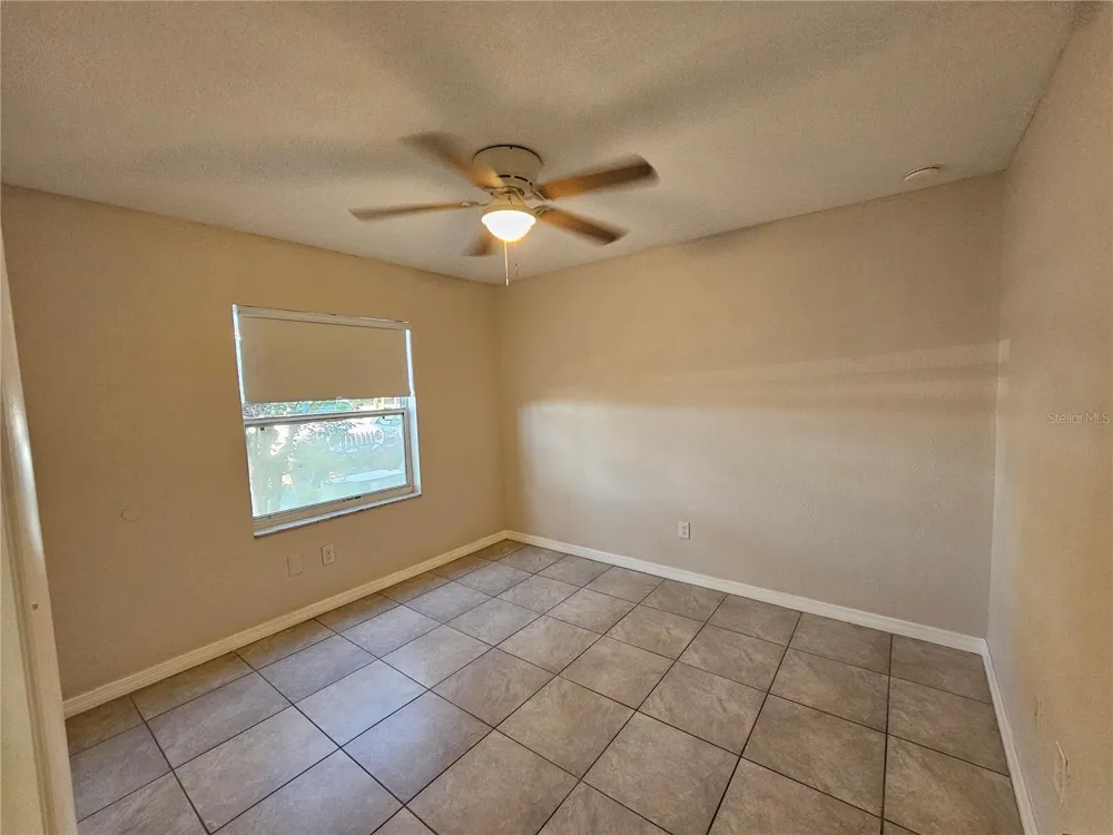 8200 FAIRWAYS CIRCLE #B102 ocala, FL 34472