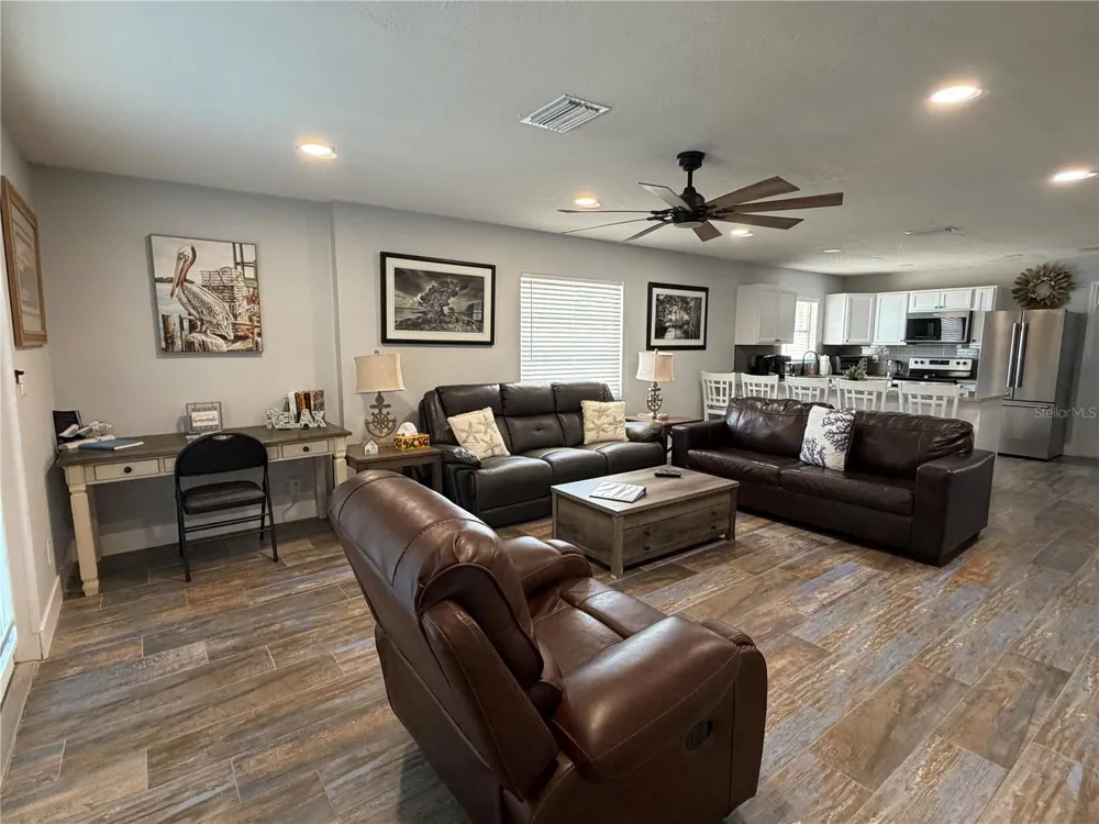 5053 BEACH ROAD #9 Englewood, FL 34223
