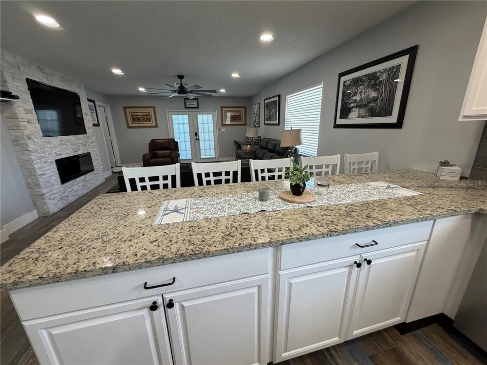 5053 BEACH ROAD #9 Englewood, FL 34223