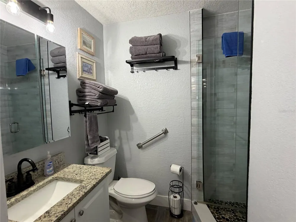 5053 BEACH ROAD #9 Englewood, FL 34223