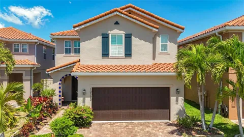 10193 GRAND OAK CIRCLE