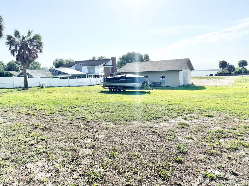 3155 LAKESHORE DRIVE Mount Dora, FL 32757