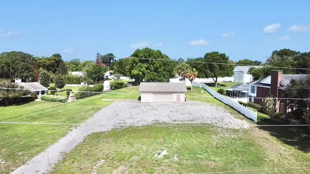 3155 LAKESHORE DRIVE Mount Dora, FL 32757