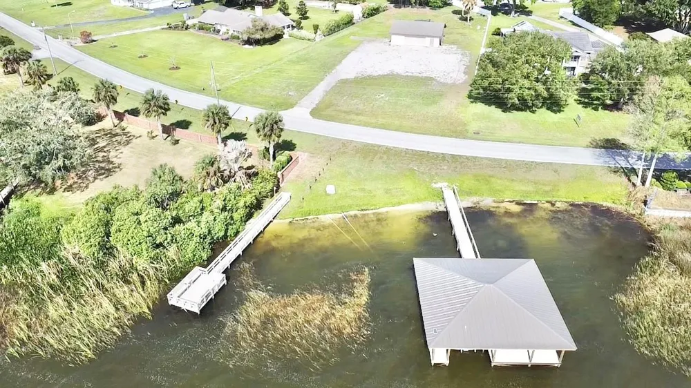 3155 LAKESHORE DRIVE Mount Dora, FL 32757