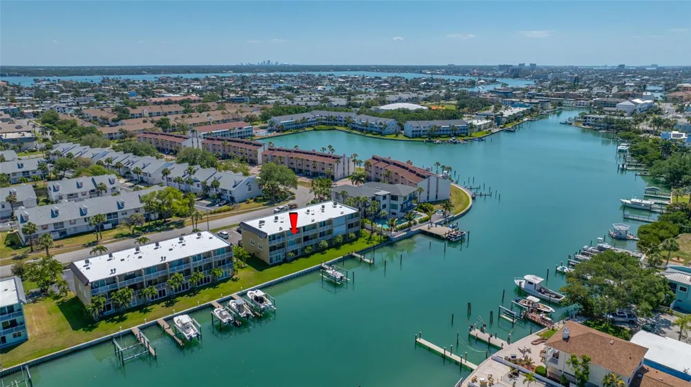 12424 CAPRI CIRCLE #5 Treasure Island, FL 33706