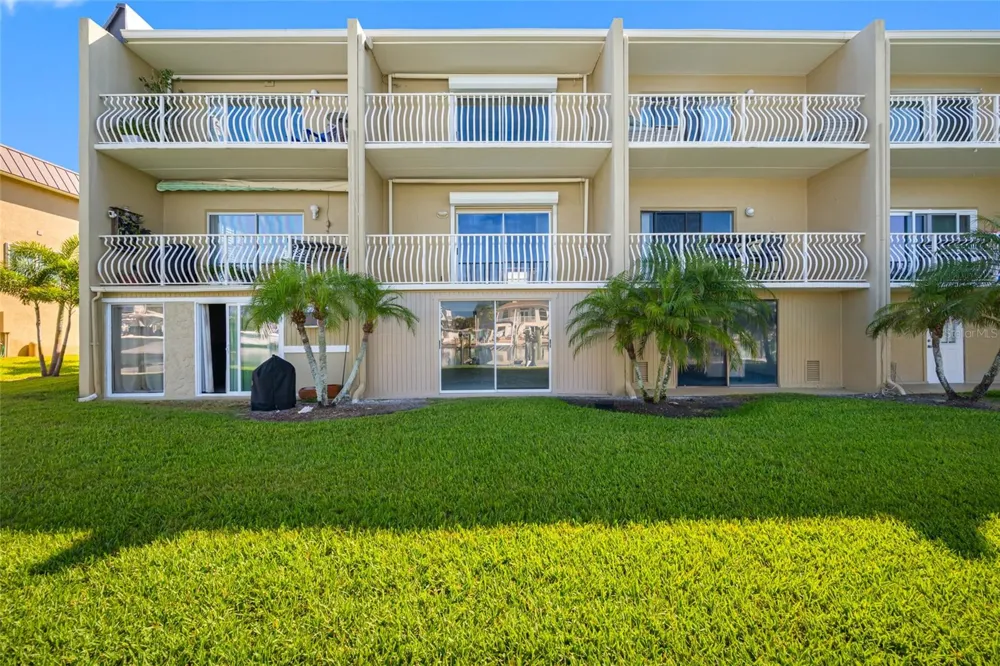 12424 CAPRI CIRCLE #5 Treasure Island, FL 33706