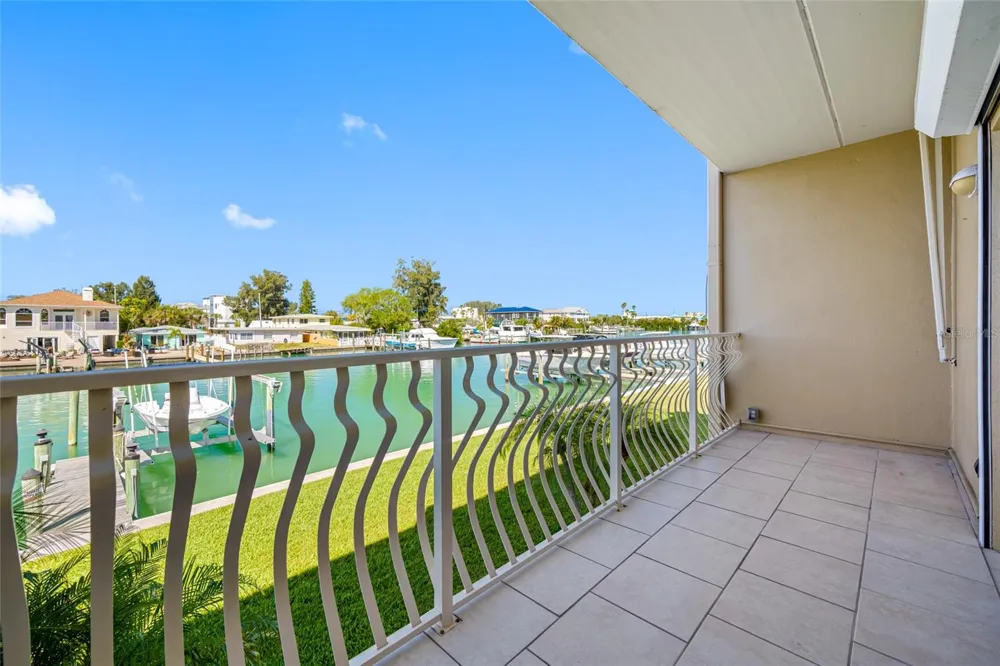12424 CAPRI CIRCLE #5 Treasure Island, FL 33706